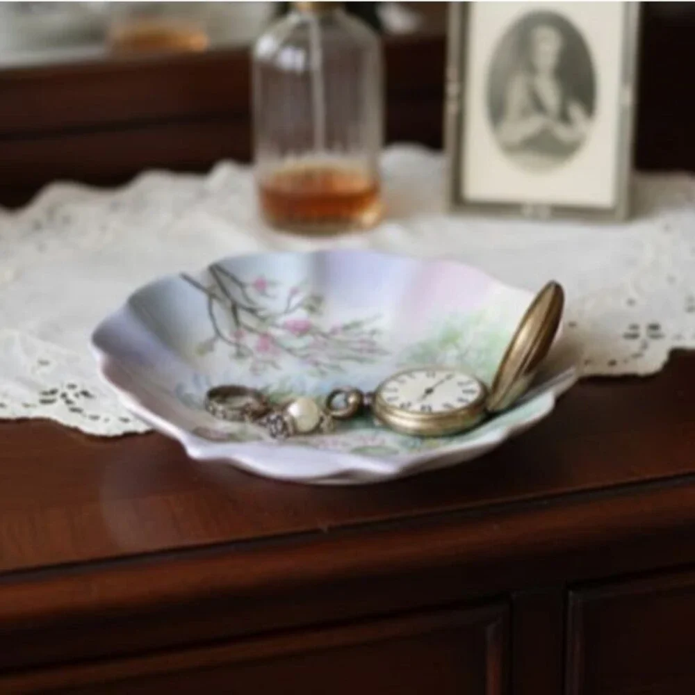 Vintage Trinket Dish Hand Painted Shell Shape Foral Spring Pond Spring Decor